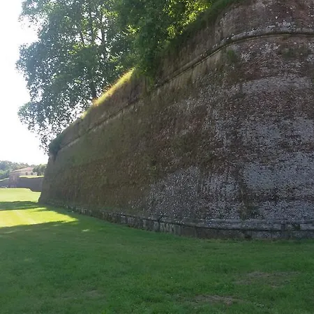 招待所 探戈酒店 4*