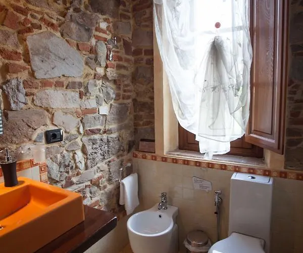 Tangohotel Гостевой дом 4*