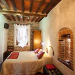 Konukevi Tangohotel 4*