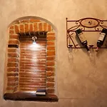 Konukevi Tangohotel 4*