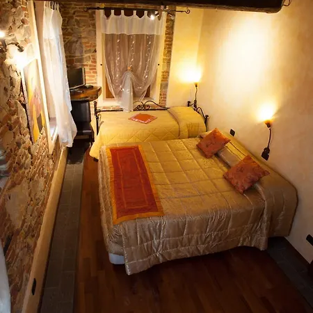 Tangohotel Pensión 4*