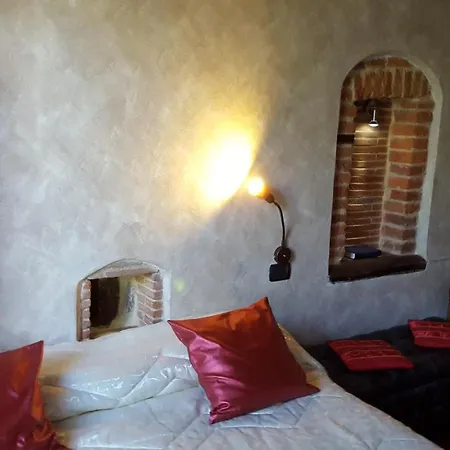 Tangohotel לוקה