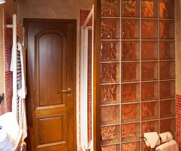 タンゴ 4* ルッカ