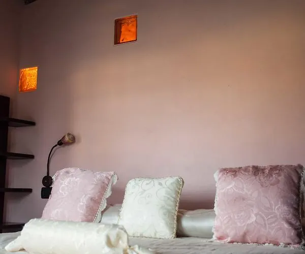 タンゴ ゲストハウス